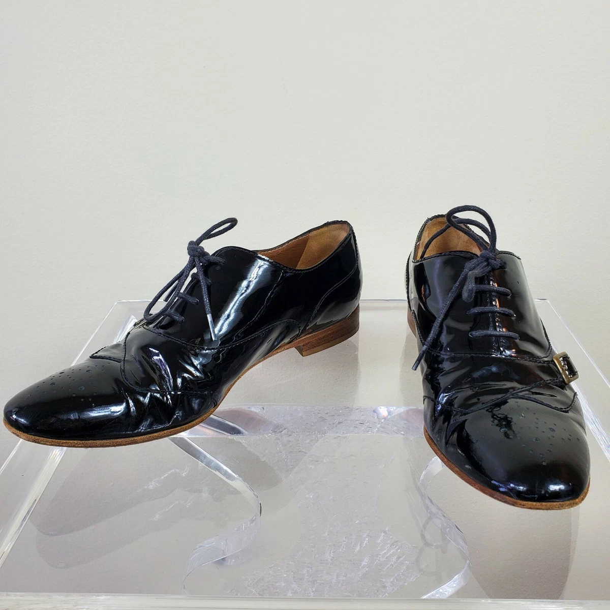 Ladies black patent flat shoes deals