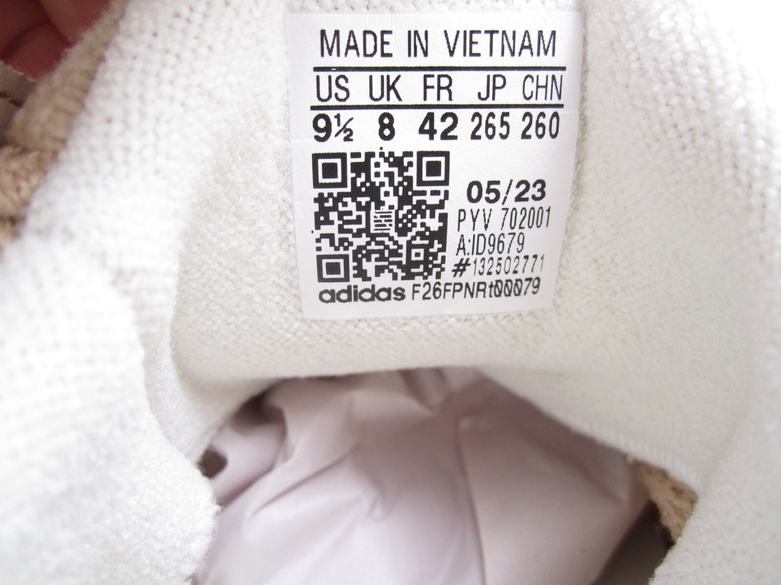 Adidas New Ultra Boost 1.0 Women Magic Running Off White Shoe Sz 9.5US (S137) thumbnail 2