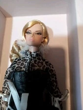 Fashion Royalty-Integrity Toy Eugenia Perrin -On The Prowl NRFB REDUCED!