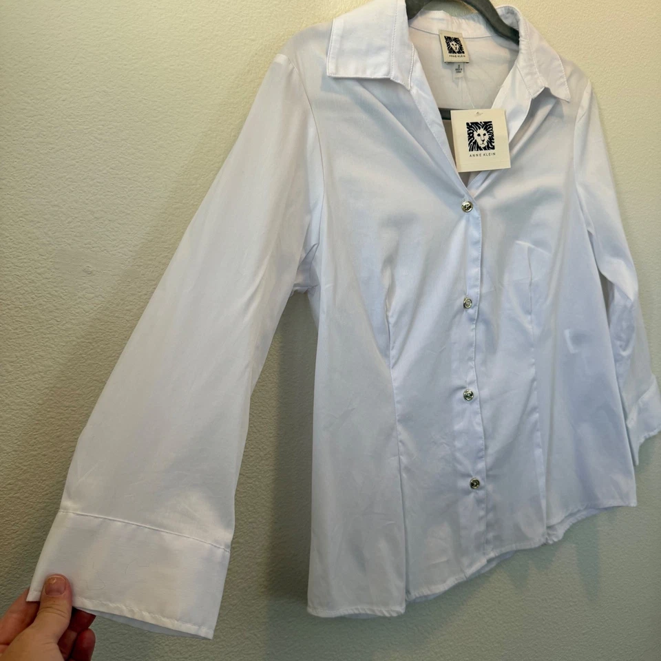 Blusa Estructurada Anne Klein Vintage Para Mujer Blanca Manga 3/4 Con Botones Talla S Foto 3 de 4