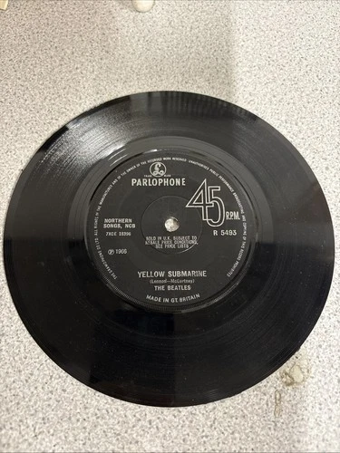 THE BEATLES YELLOW SUBMARINE/ELEANOR RIGBY 1966 7 INCH VINYL SINGLE