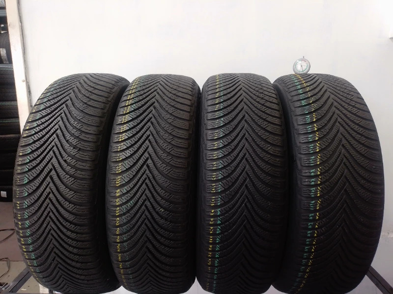 4 Pneumatici USATI MICHELIN ALPIN 5 215/65 R17 99 H DOT: 18/19/21Invernale