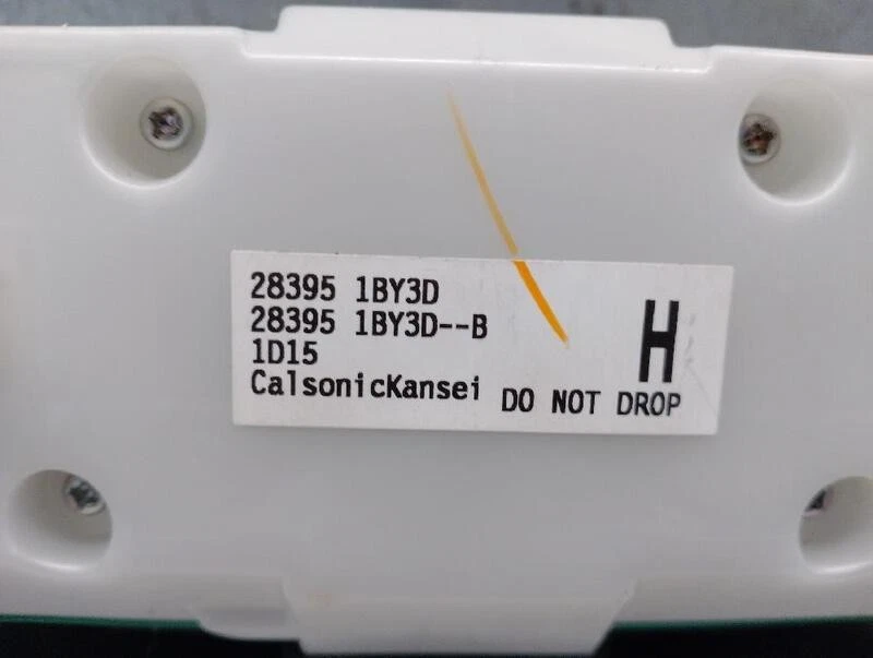 283951BY3D commande autoradio pour INFINITI EX 30D 2007 5583665 - Photo 4/4