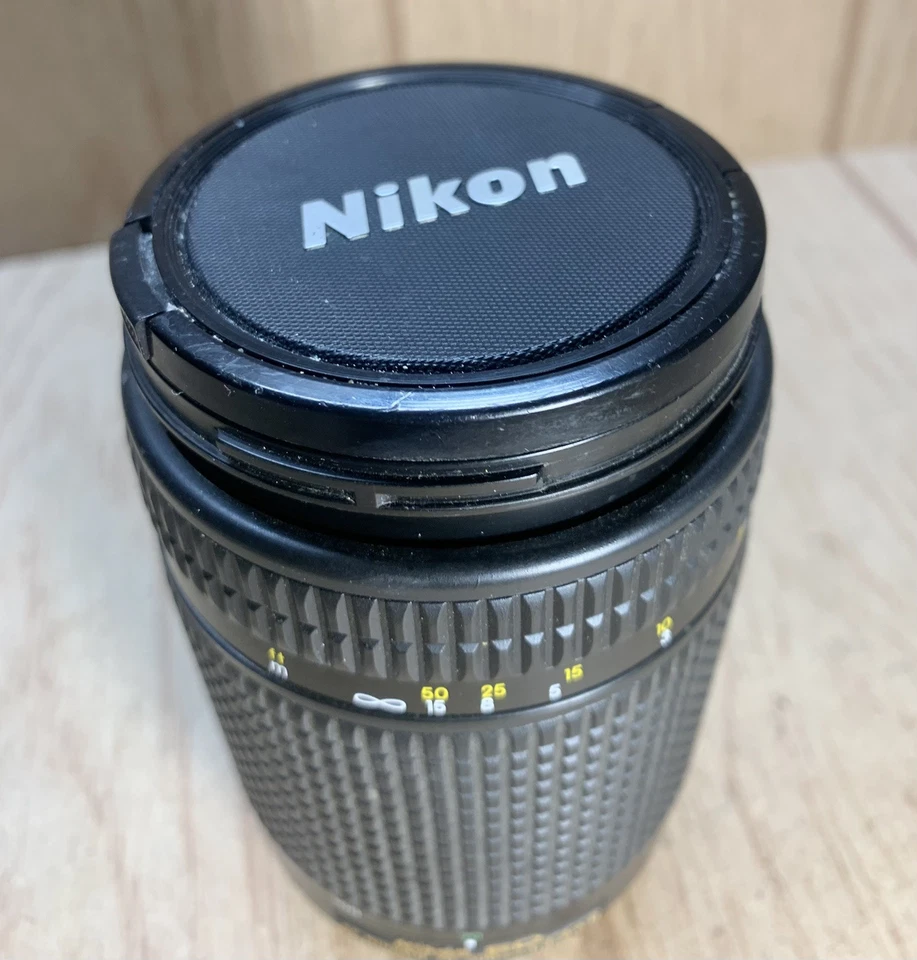 NIKON AF NIKKOR 70-300mm f/4.5-5.6D ED for Nikon With Original Cap TESTED - Image 4 of 4