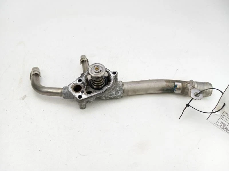 Chevrolet Traverse 2009 carcasa termostato Foto 4 de 4