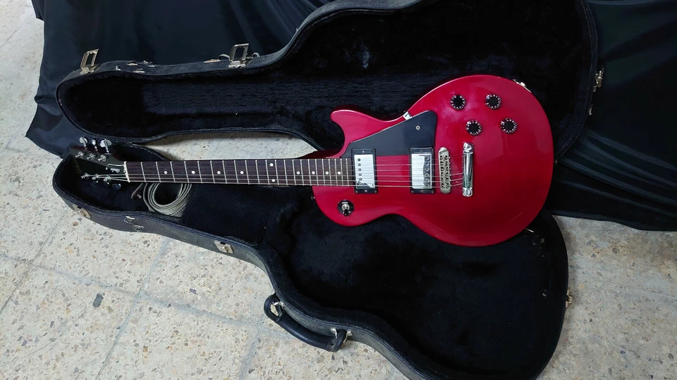 Gibson Les Paul Studio, foto 2 de 5