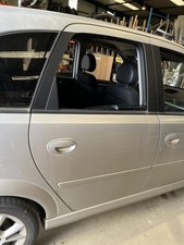 Porte arrière et accessoires Opel MERIVA