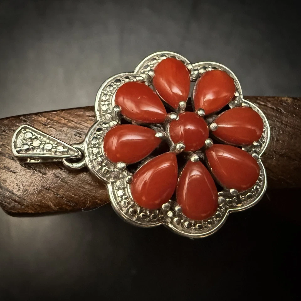 925 Sterling Silver & Coral Pendant - Image 2 of 4