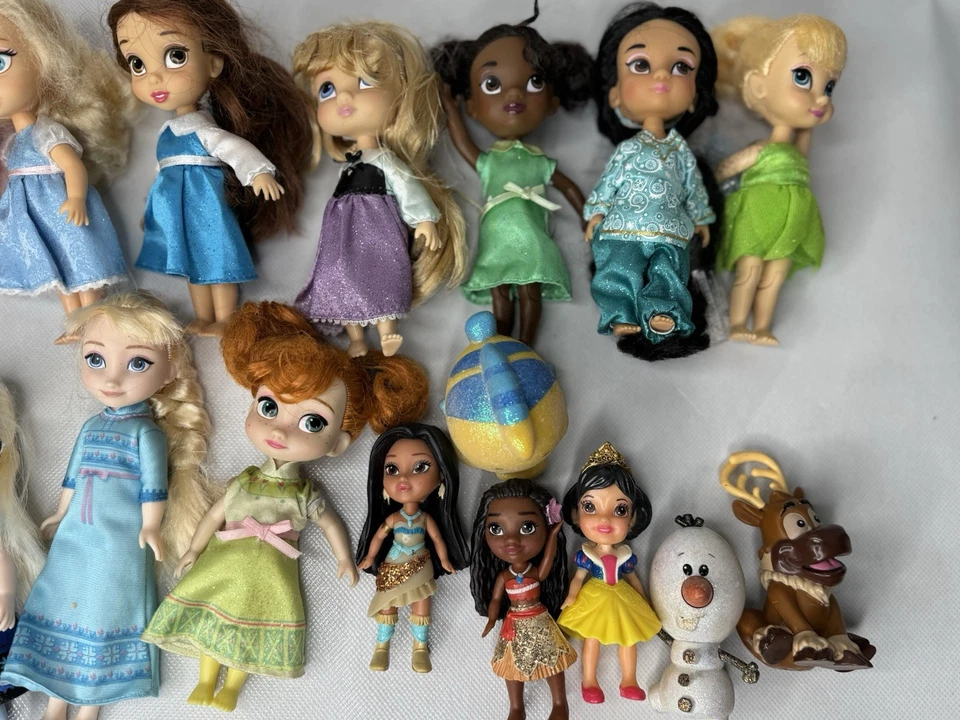 Lot Of 15  5" Disney Animators Collection Mini Dolls  + Extras Read - Image 4 of 4