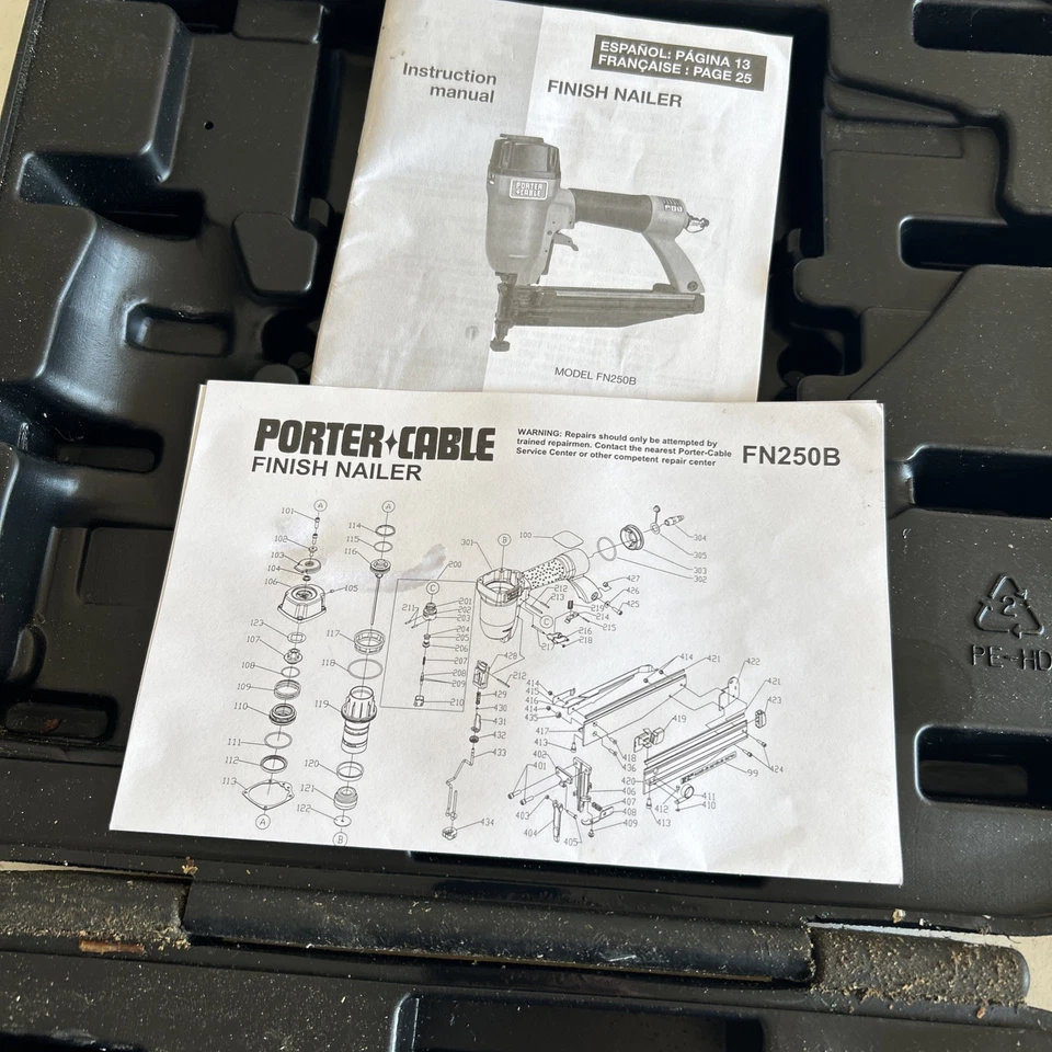 Porter Cable BN125A Brad Nailer 全新 & FN250B 表面钉枪 16 Ga。 批量-见图片 — 第 3/4 张图片