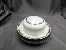 Caravel by Excel Round Butter Dish Black and White