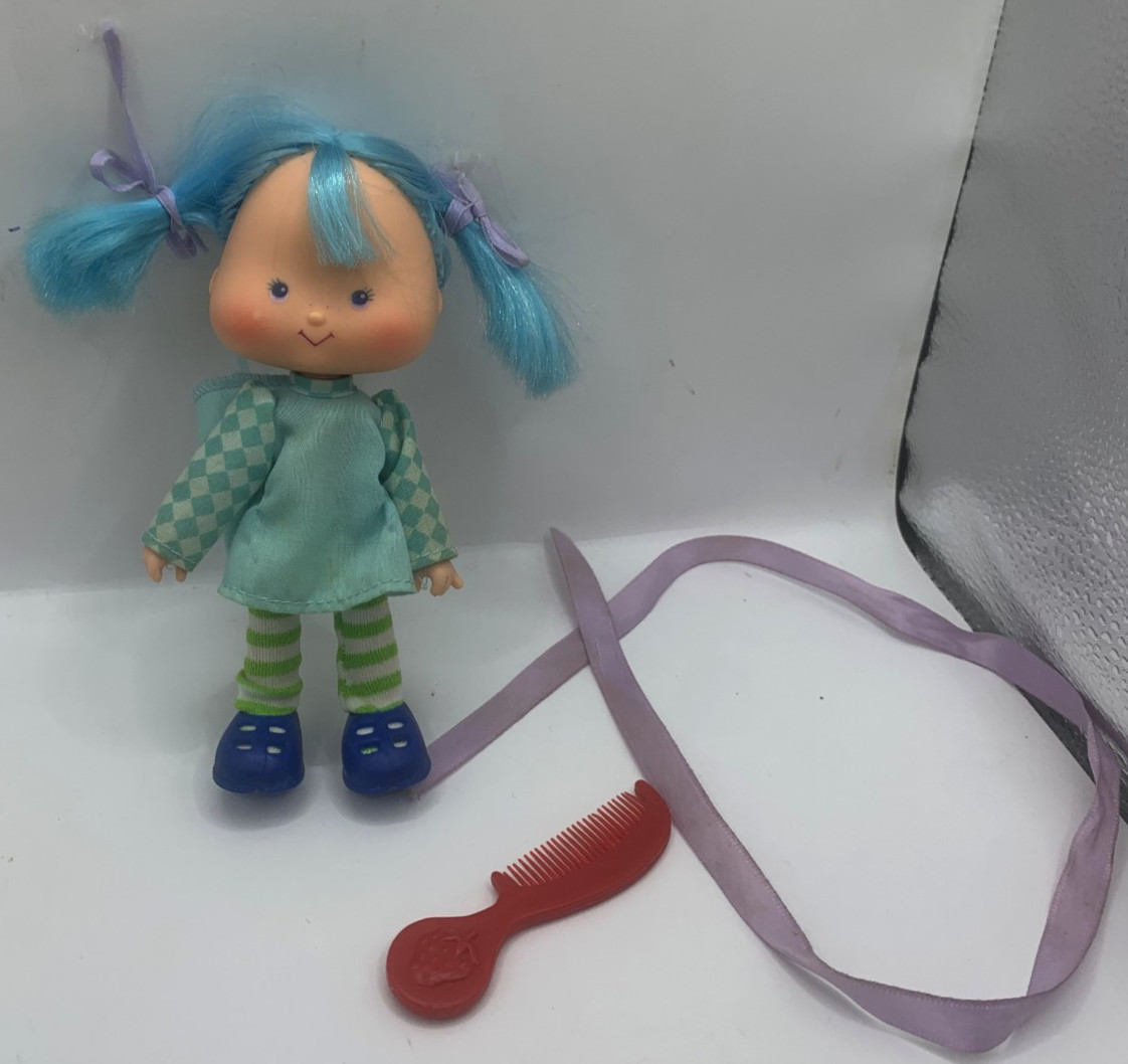 Vintage Kenner Strawberry Shortcake Blueberry Muffin Doll TLC Missing Hat