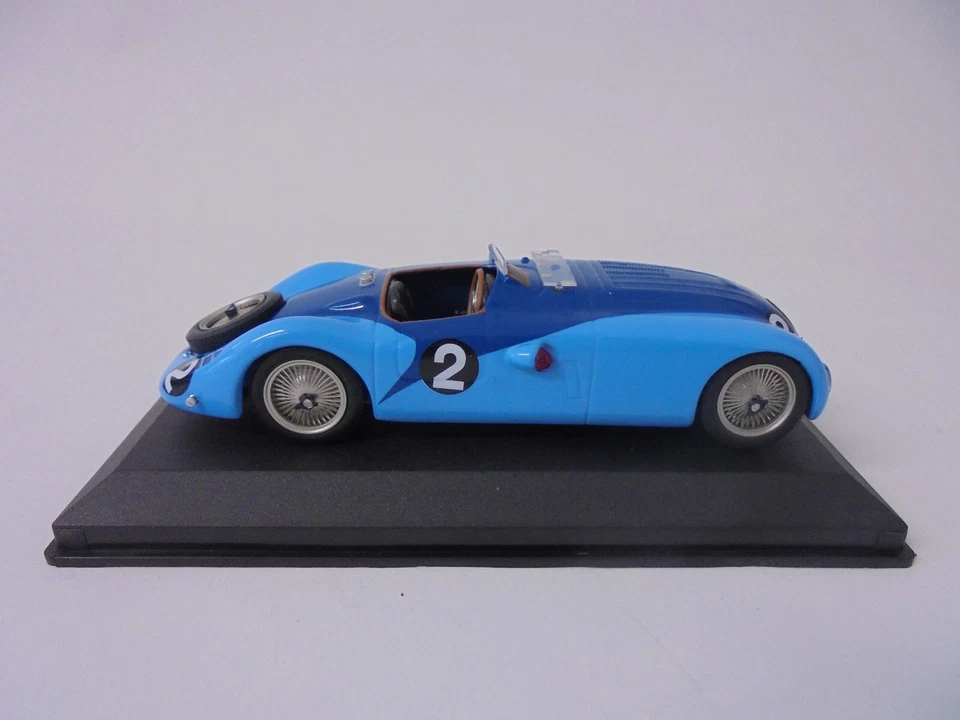 Bugatti 57G #2 Winner 24h Le Mans 1937 - 1:43 IXO Model Car 24LM14 - Image 4 of 4