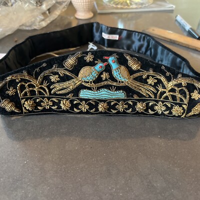 Vintage zardozi Zari Gold Metallic Embroidered Velvet Glass  display picture 3