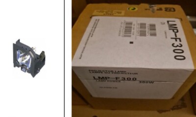 Ersatzlampe für  VPL-FX52 und VPL-F52L LMP-F300 Sony OVP