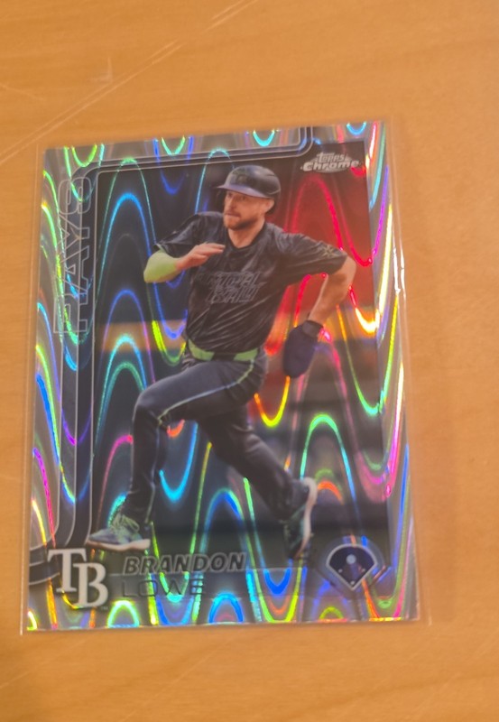 2025 Topps Chrome - Brandon Lowe #113 RayWave Refractor