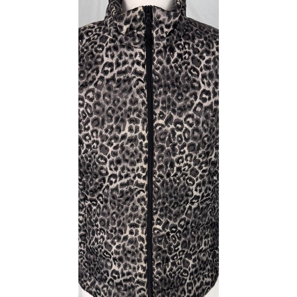 Rafaella Sport Mujer Grande Cremallera Completa Hinchado Negro Gris Guepardo Animal Print Foto 2 de 4