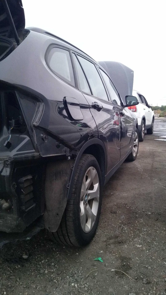 Puerta delantera izquierda cristal delantero usado se adapta a: BMW X1 2015 delantero izquierdo grado A Foto 3 de 4