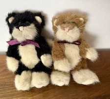 Boyds Bears Cat Collection 2 Jointed Black White & Brown White Green Eyes - Bows