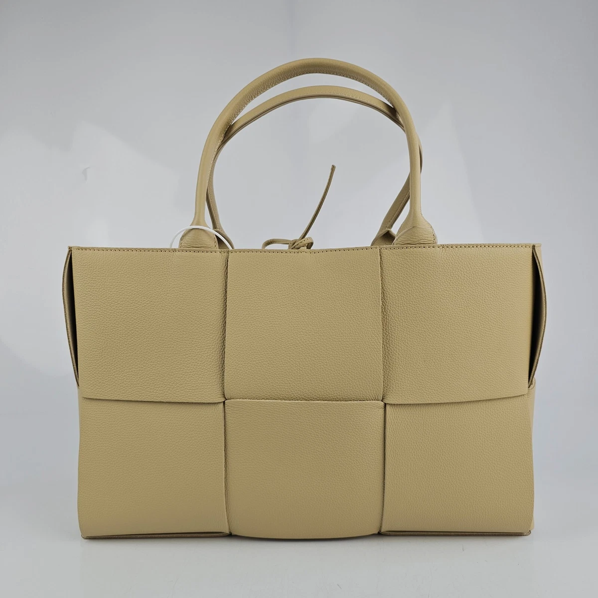 Bottega veneta medium tote bag sale