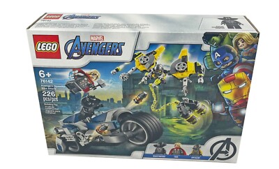 スーパーサンダース LEGO Avengers 76142 Avengers Speeder Bike Attack 226 Pcs Ages 6+