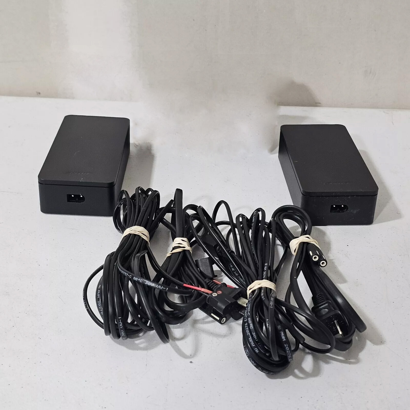 Set Of Bose Virtually Invisible 300 Surround Speaker Wireless