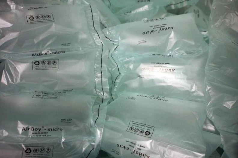 AIRBOY-MINI 20x12x4 cm Luftkissen Luftpolsterkissen Füllmaterial Luftpolster Lufttaschen