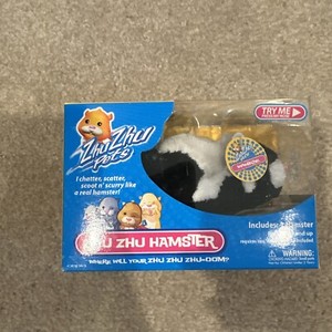 Zhu Zhu Pets: Winkle White And Black Electronic Hamster Toy With Box Collectible