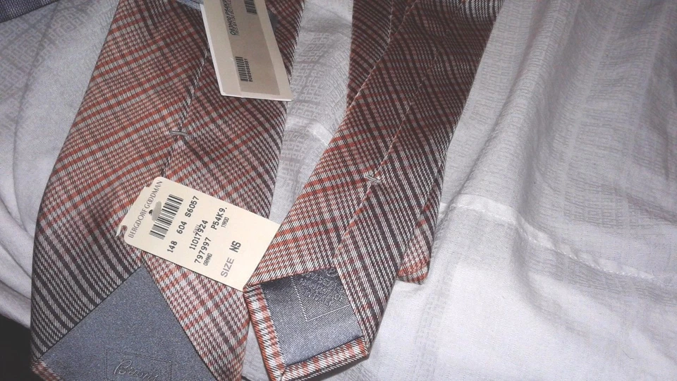  Corbata BRIONI hecha en Italia tejida seda cuello precio de venta sugerido por el fabricante $230! Foto 2 de 3
