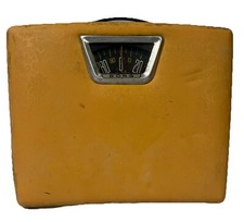 Vintage BORG Bathroom Scale Gold 12.5  Wide 9.5  Long 1.5  Deep Tested Works