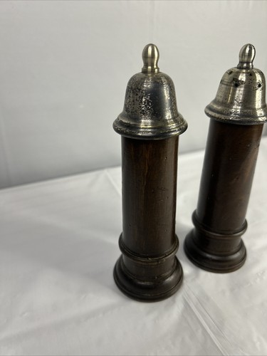 Vintage Wood And Pewter Salt Shaker Pepper Grinder Made In Italy 7" - Picture 4 of 20