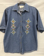VTG Victoria Classics Embroidered Flowers Denim Shirt Size XL Button Cottagecore