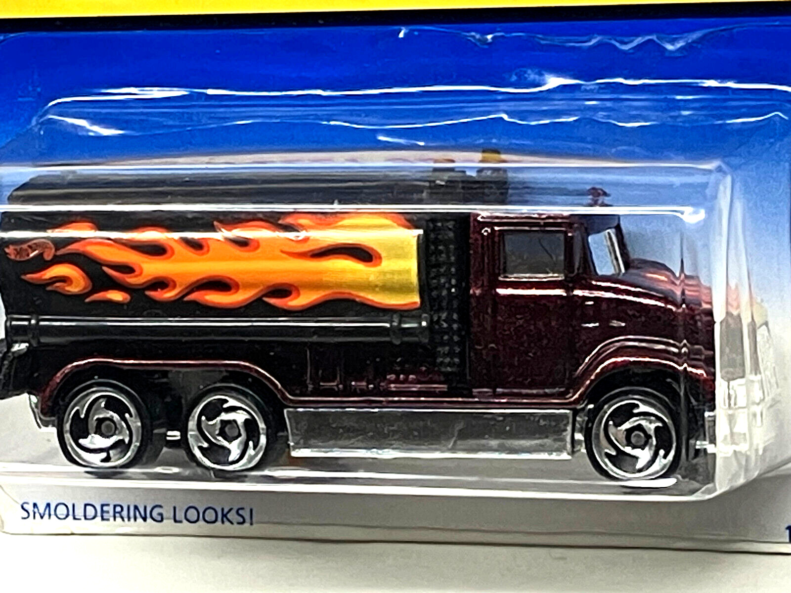 Hot Wheels 1997 Heat Fleet Series FUEL TANKER Truck (Burgandy/Black) #539