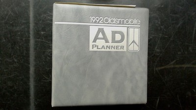 Oldsmobile 1992 AD Planner Marketing Manual Binder GM Dealer Resource
