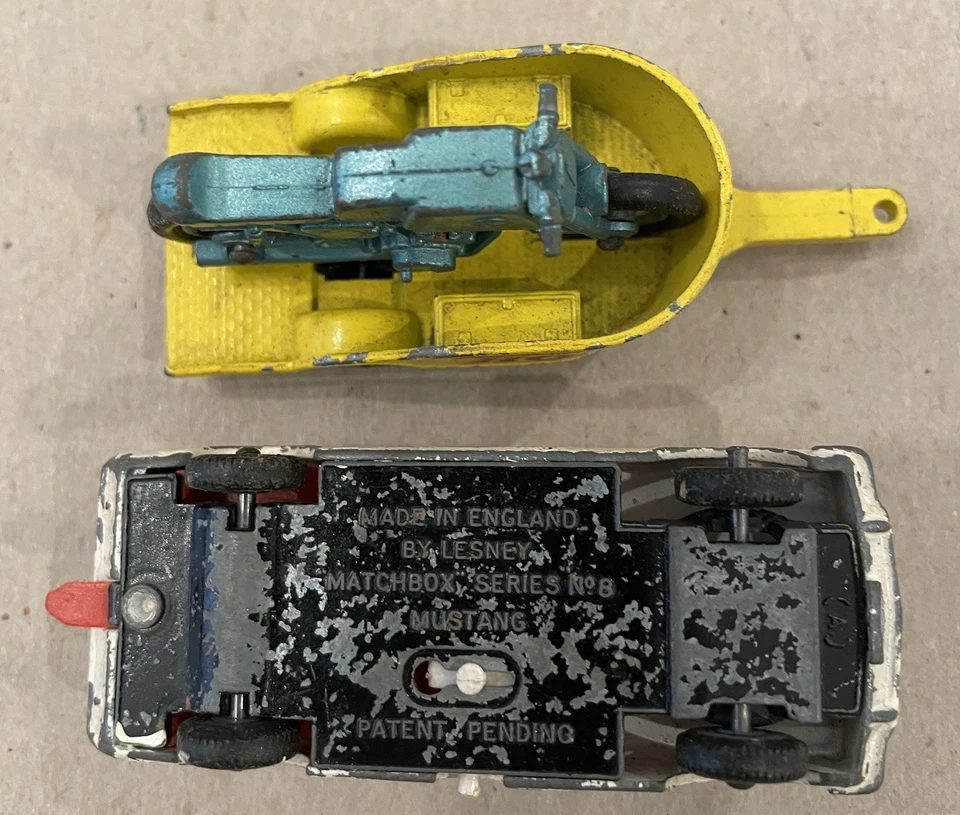 Honda Motorcycle & Trailer 38 Lesney Matchbox Series 1960 England with Mustang - Image 4 of 4