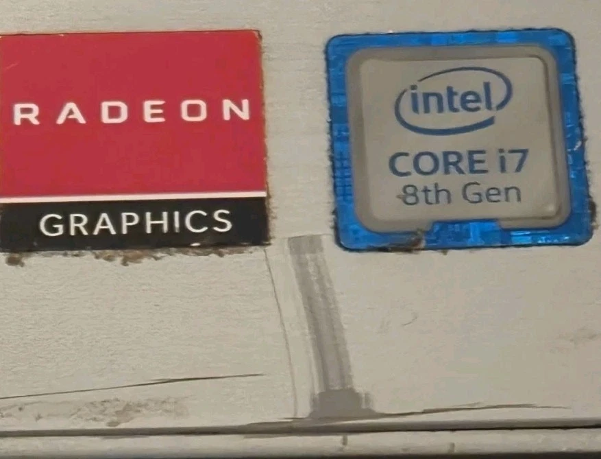 Dell Inspiron 15 5000 Laptop i7 8th Gen Radeon Graphics FOR PARTS HINGE DAMAGE  - Image 3 of 4