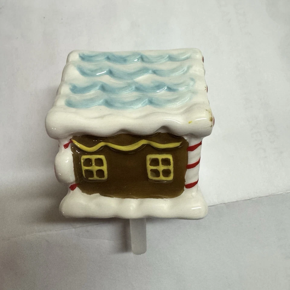 Nora Fleming Casa de Pan de Jengibre Mini Candyland Lane A218 Plato Dije Cerámica Foto 2 de 4