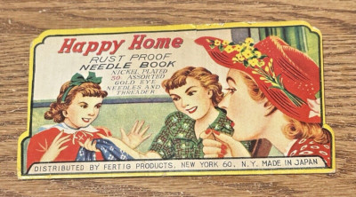 VINTAGE 1950 S HAPPY HOME  RUST PROOF NICKEL PLATED GOLD EYE SEWING NEEDLE BOOK