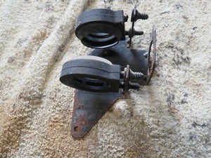 VW Golf 3 III VR6 AAA 2.8 Halter Zylinderkopf 021121079 Zusatzwasserpumpe ABV