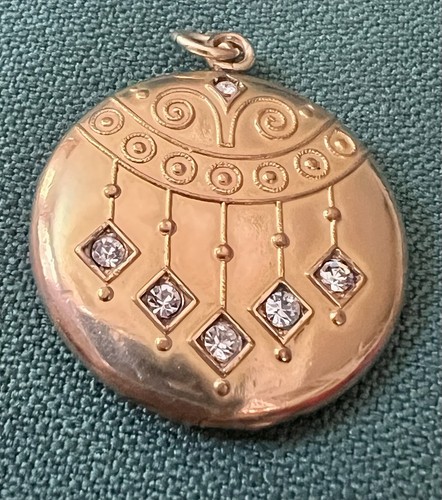 STUNNING ANTIQUE GOLD FILLED PHOTO LOCKET BRIGHT PASTE DRIPPING STONES MONO