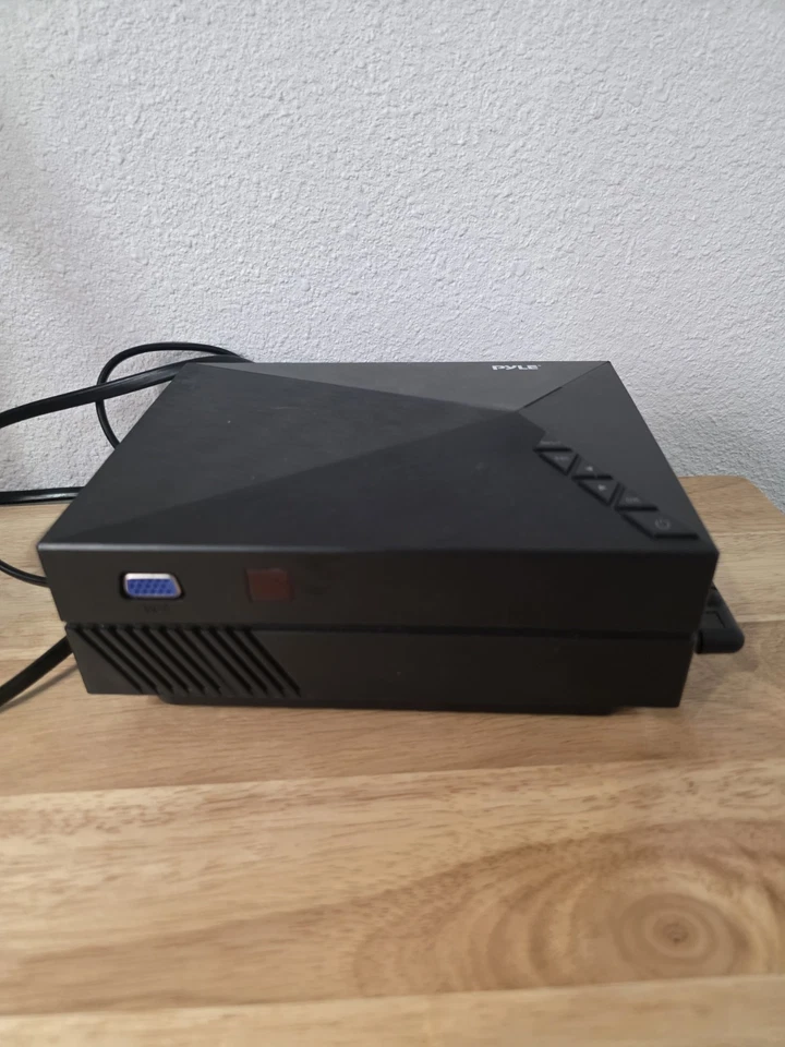 Proyector LED Tronfy - Con USB y HDMi - Usado Foto 3 de 4