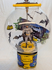 BATMAN GUMBALL MACHINE --LIGHTED-- THIS BATMOBILE- BAT CAVE -BAT LIGHT SUPER NIC
