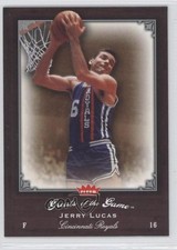 2005-06 Fleer Greats of the Game Jerry Lucas #30 HOF 0b9