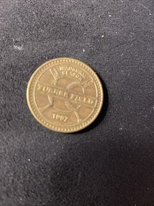 Atlanta Braves coin - inaugural season 1997