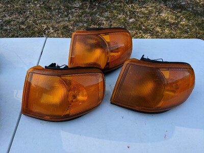 Saab 9000 CSE AERO Turn Signal Parking Light lamp LH 93 94 95 96 97 98