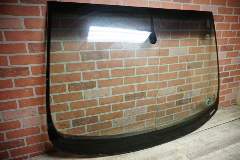 AUDI Q7 2008-2009 4L PARABRISAS DELANTERO CRISTAL LAMINADO CON SENSOR DE LLUVIA PILKINGTON Foto 3 de 4