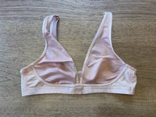SOMA Intimates Hush Beige Solid 36B Unbelievable Lift Unlined Wireless Bra NEW