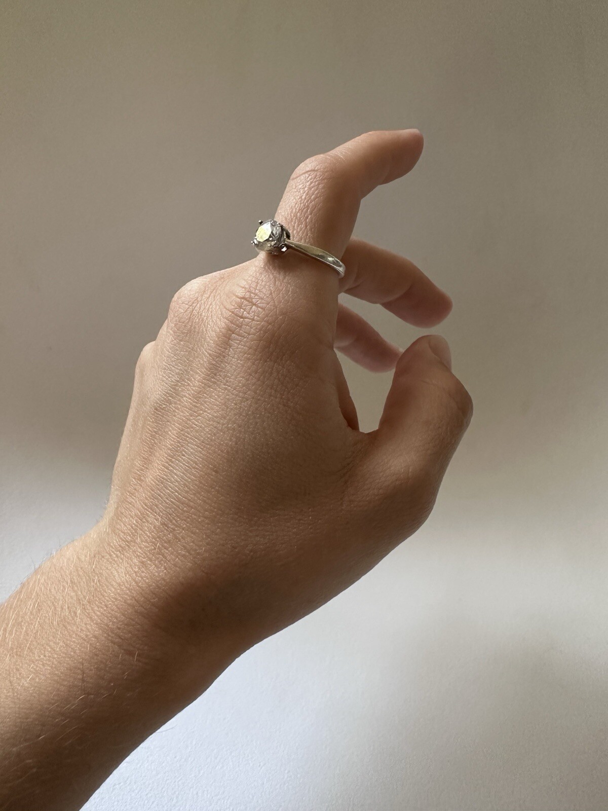 Round Simulated Diamond Solitaire Engagement Ring… - image 1