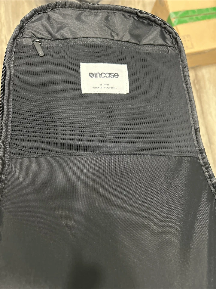 Mochila Incase Drone PRO negra Foto 4 de 4