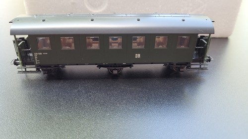Roco H0 1:87 DR 44860 PERSONENWAGEN 3.Klasse Originalkarton incl. Zurrüstteile 1 - Picture 6 of 13